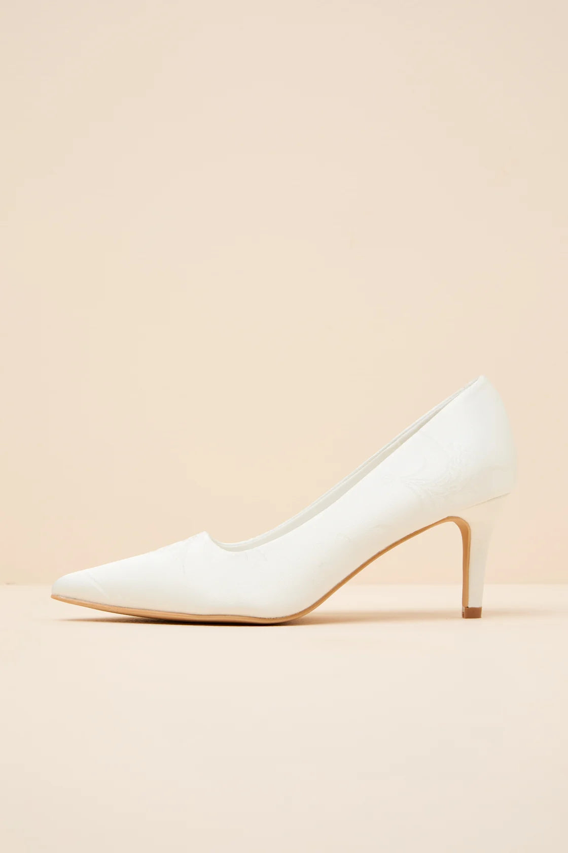 Salone White Satin Jacquard Pointed-Toe Pumps