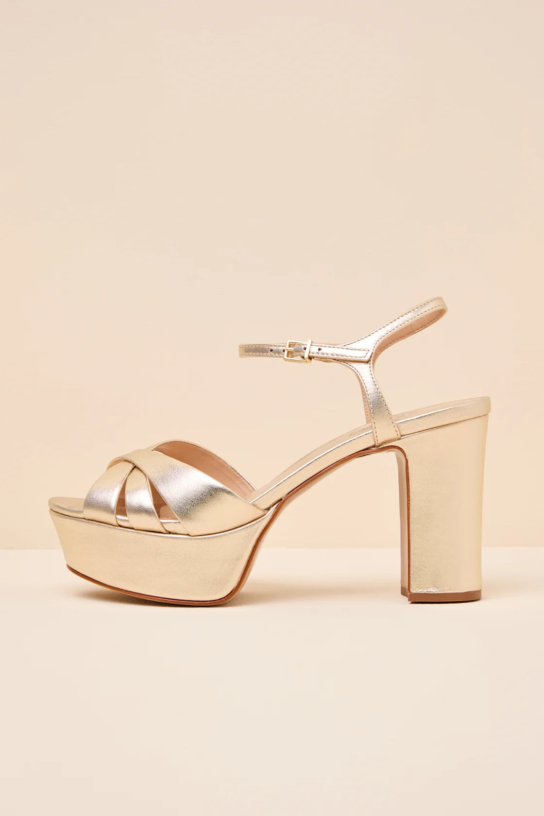 Keefa Prata Metallic Leather Platform Sandals