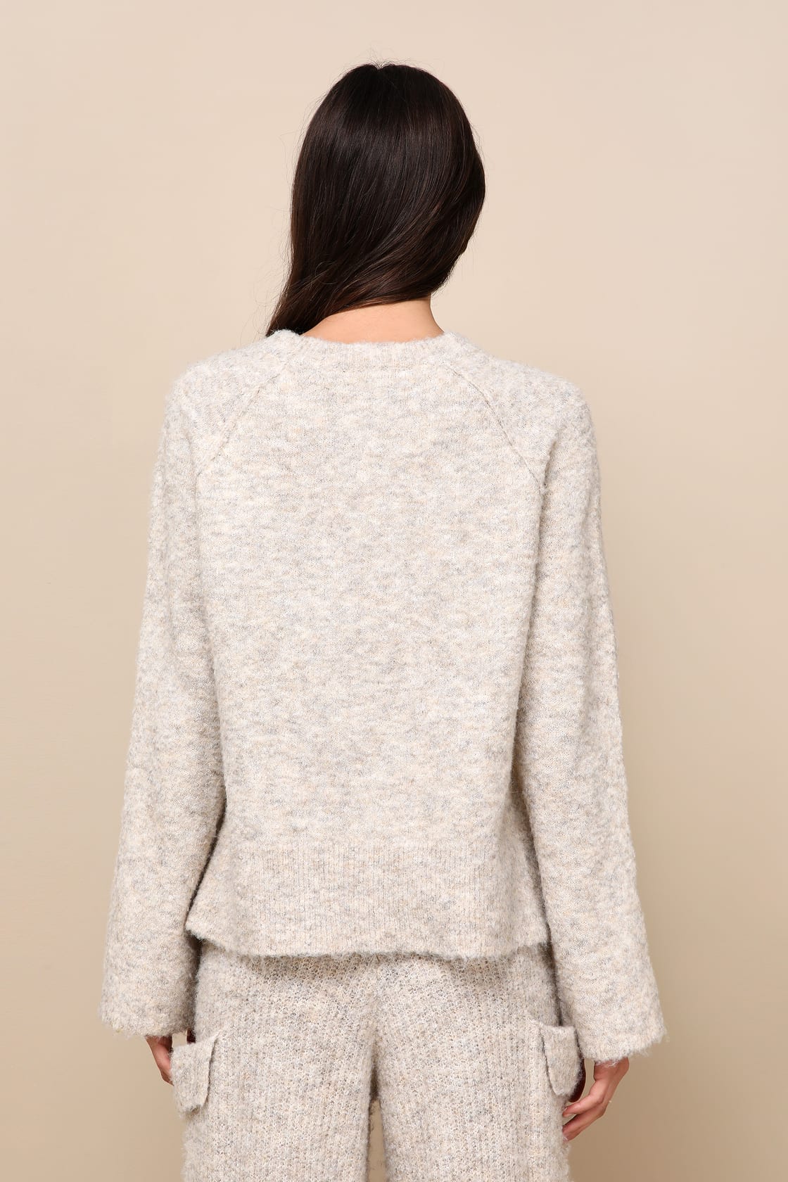 Signature Sunday Heather Beige Raglan Sleeve Pullover Sweater